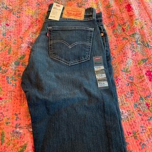 Men’s Levi Jeans Never Worn (Brand New)